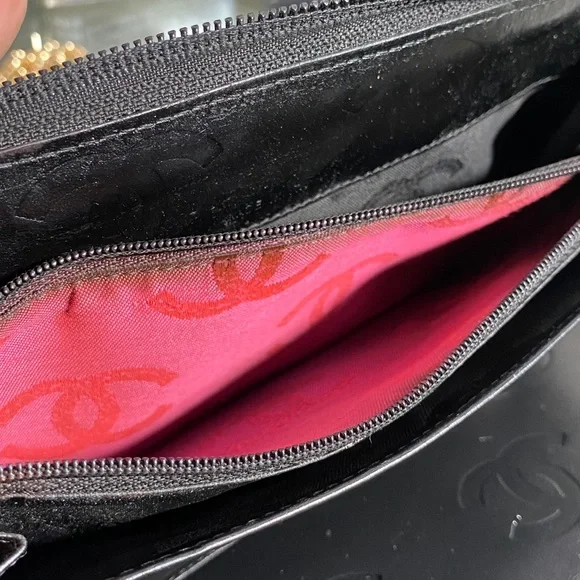 Authentic CHANEL Lambskin Cambon Line Zippy Clutch Wallet - Picture 16 of 17